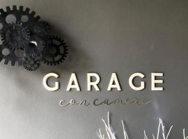 Garage con camere，位于皮耶韦迪索利戈的酒店