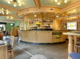 多洛米蒂索恩酒店