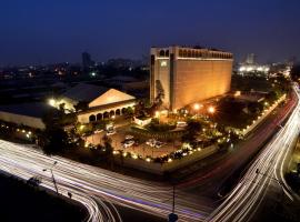 卡拉奇明珠大陆酒店，位于卡拉奇的酒店