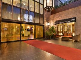 DUPLICATE The Hills Hotel Laguna Hills，位于拉古纳山的酒店
