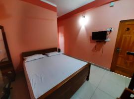 Barathi Star Hotel，位于Kilinochchi的酒店