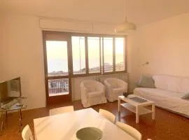 3 bedrooms apartement with sea view enclosed garden and wifi at Sperlonga 1 km away from the beach