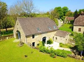 Maison confortable à Thégra avec grand jardin, idéale pour familles.