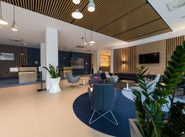 Holiday Inn Express Warsaw - Mokotow by IHG，位于华沙的酒店