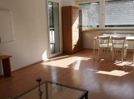 3 Zimmer Wohnung in Eppelheim 77qm 1A Lage nähe Heidelberg，位于埃佩尔海姆的酒店