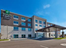 Holiday Inn Express & Suites - Cedar Springs - Grand Rapids N, an IHG Hotel，位于Cedar Springs的酒店