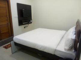 Hotel Grand Meridian，位于班加罗尔的酒店