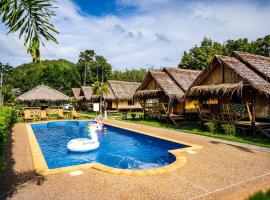 AoNang Bamboo Pool Resort，位于奥南海滩的浪漫度假酒店