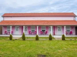 Guest House Ceca