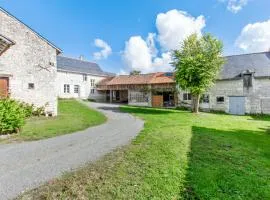 Maison spacieuse à Assay avec jardin et cheminée