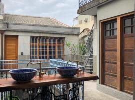 FunNan Guesthouse，位于台南的酒店
