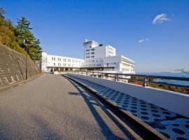 Mikawa Bay Hills Hotel，位于Nishio的温泉住宿