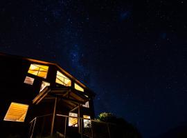 Hostal Las Natalias，位于富塔莱乌富的酒店