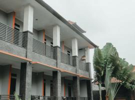 Hotel Diana 2，位于Kesiman的酒店