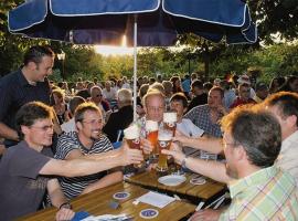 Graminger Weißbräu KG，位于阿尔特廷的酒店