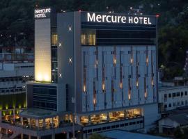 Mercure Jayapura，位于查亚普拉曼达拉体育场附近的酒店