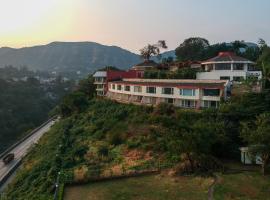 The Dukes Retreat Khandala，位于罗纳瓦拉的酒店