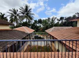 Hanakodu homestay，位于Sringeri的度假短租房