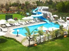 Lunahuana River Resort