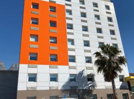 Hotel Hi! Santa Catarina，位于蒙特雷的酒店