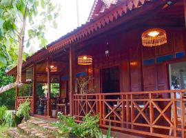 Villa Tengkek Karimunjawa，位于卡里蒙贾瓦的酒店