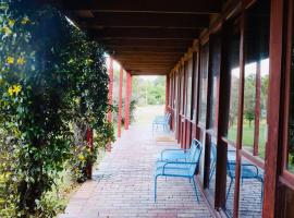 Willunga Cottage — Sweet Country Retreat，位于Lyndhurst South的酒店