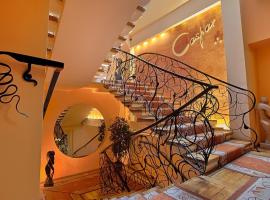 Hotel Restauracja Caspar，位于耶莱尼亚古拉的酒店