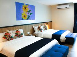 Savana Hotel & Serviced Apartments，位于玻璃市港口的酒店