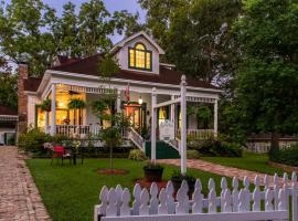 White Oak Manor Bed and Breakfast，位于Jefferson的酒店