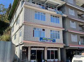 Hotel Himalayan，位于拉瓦格拉的酒店
