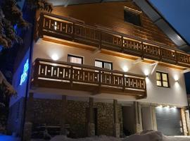 Jahorina Villa IN，位于亚霍里纳波斋斯滑雪缆车附近的酒店