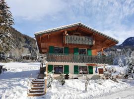 Chalet la sapiniere，位于拉夏贝尔德邦达的酒店