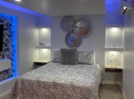 Itza-Bella Suites，位于伊莎贝拉的酒店