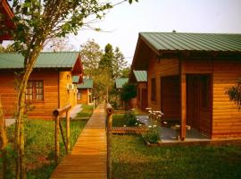 Hotel Cabañas de Wanda，位于Wanda的酒店
