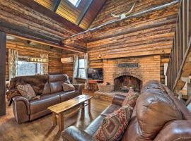 Relaxing Retreat with Private Dock on Claytor Lake!，位于Dublin的酒店