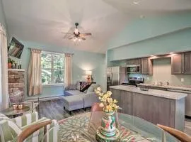 16 Mi to Ski Slopes! Creekside Poconos Cottage