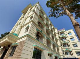 THE PALACE INN Full Block，位于迪卡的酒店