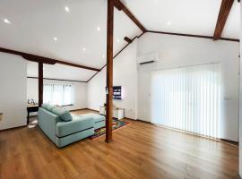 Stylish loft studio with great view to Ardino，位于Ardino的酒店