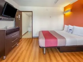 莱斯布里奇6号汽车旅馆