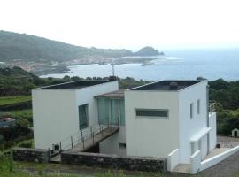 Casa da Ribeira，位于拉日什杜皮库的带按摩浴缸的酒店