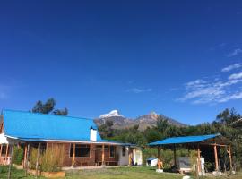 W i M, Hostel & Camping，位于Chaupi的酒店