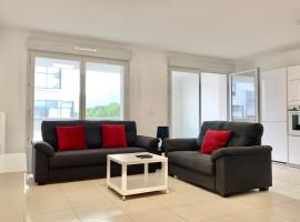 #AV The Ladybug Terrace Tout équipé，位于梅朗的酒店