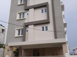 Snekham Service Apartments，位于哥印拜陀的酒店