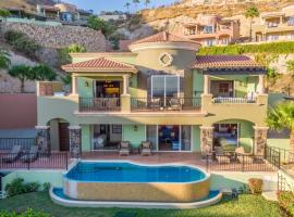 Pueblo Bonito Montecristo Luxury Villas - All Inclusive，位于卡波圣卢卡斯的度假村