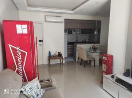 Lindo apartamento térreo 700mts Park Shopping Canoas，位于卡诺阿斯的酒店