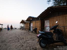 Sophia Beach Huts Arambol，位于阿姆波尔的酒店