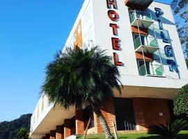 Hotel Estancia Pilar，位于里贝朗皮里斯的酒店