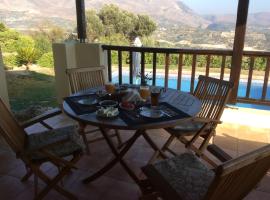 Crete Family Villas，位于Pentamodi的别墅