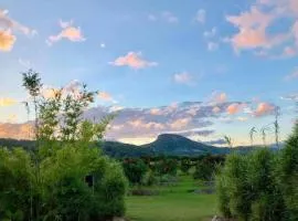 Orchard Cottage - modern Australian Sunshine Coast holiday cottage on organic farm nr beach