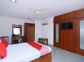 OYO 19340 Highway Palace Inn，位于德里久尔的酒店
